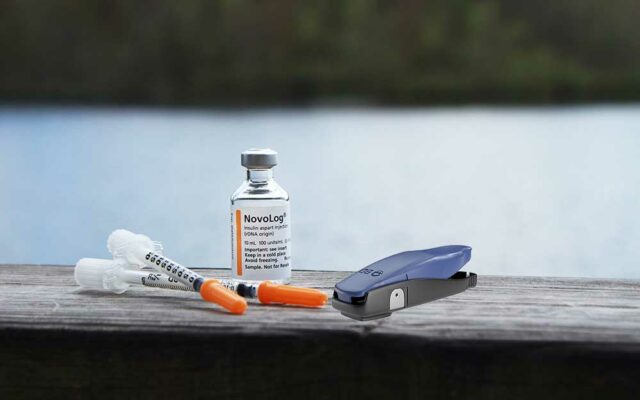 sharp containers for safely disposal of syringes and needles